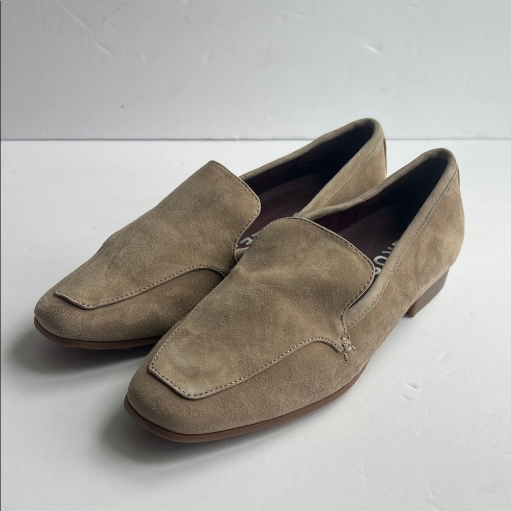 Aerosoles gray flat loafer casual slip on shoes, womens size 6.5 ♣️